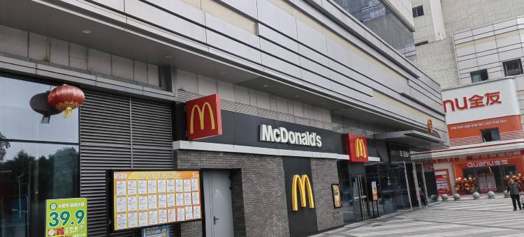 成都琉璃时光民宿(武侯吾悦广场武侯立交地铁站店)图片