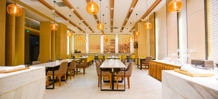 美娱·星峰电竞酒店(东莞东城万达店)图片