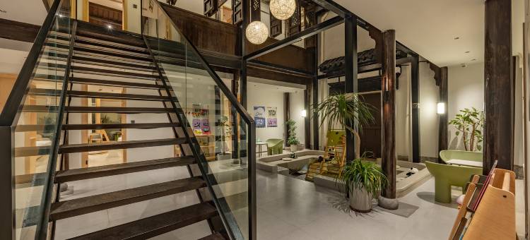 果然好奇丨中式回廊设计丨Curious Life轻奢美宿(南浔古镇景区店)图片