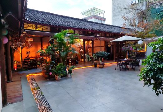 偶得·温泉私汤民宿（崇州街子古镇店）外景图