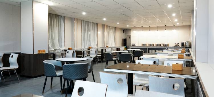吉林君合浩云酒店(中兴街昌邑区政府店)图片