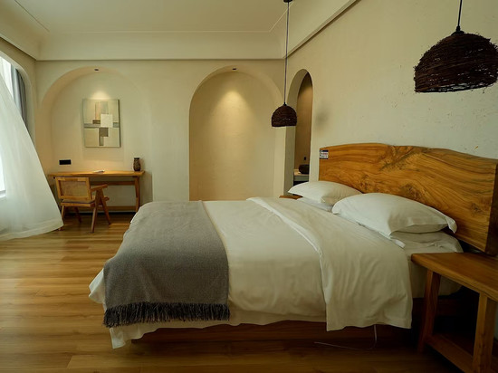 可可托海山舍微岚民宿