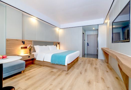 GreenTree Inn Hotel (Lingshan Liufeng Road Branch) Hotel Overview