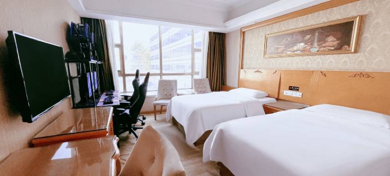 竞放电竞酒店(光明大仟里购物中心店)图片