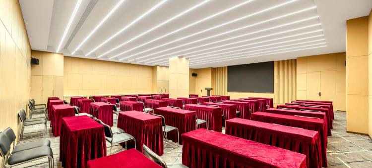 潮漫酒店(哈尔滨火车站机场巴士站店)图片