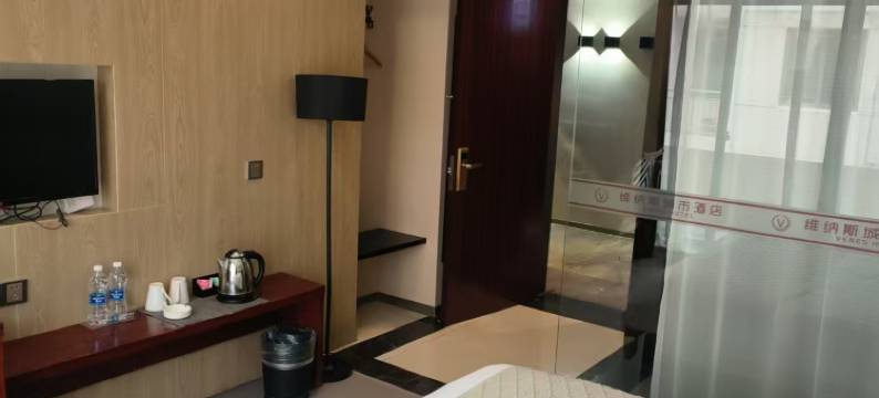 80维斯酒店(天台客运中心新城广场店)图片