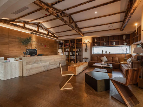 山禾里·侘寂美学民宿(万象城龙眼南路美食街店)