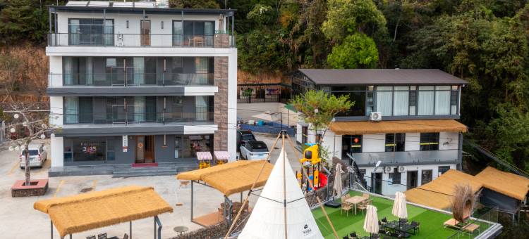 半山听雨民宿图片