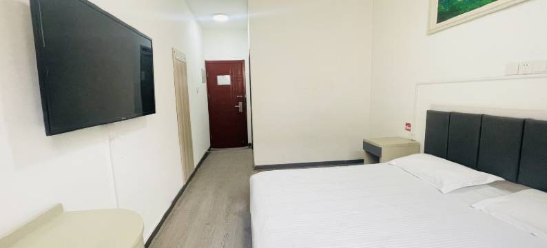 保定凯莲连锁酒店(河北大学附属医院军校广场店)图片