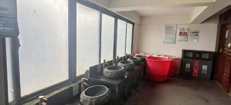 云景楼帐篷基地图片