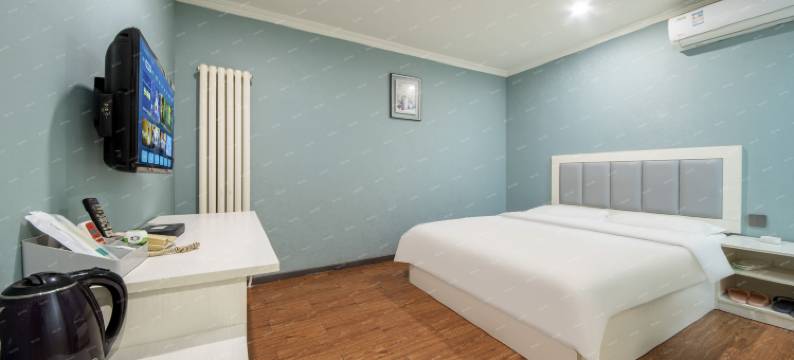 华彩酒店(财富中心秦隆步行街店)图片