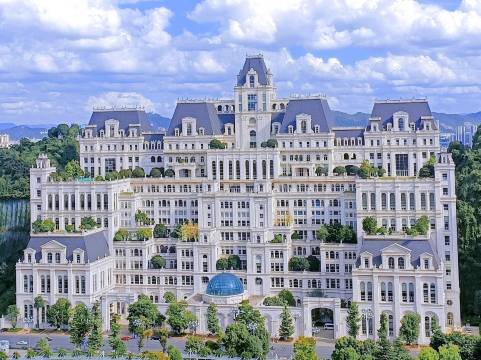 蓦之然居酒店(花果园白宫购物中心店)图片