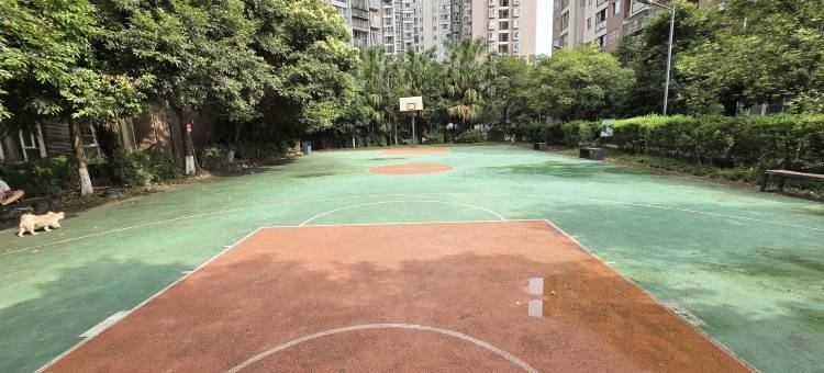 有涧民宿(成都高新保税区B区四川大学华西医院上锦医院店)图片