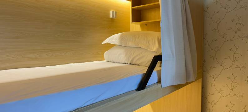 栖·野青年旅馆(南海万达广场店)图片