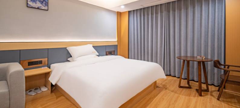 烽泽大酒店(抚州宜黄丰厚商贸城店)图片