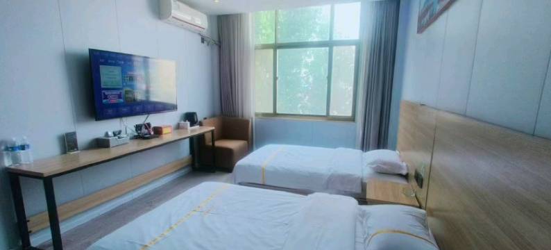 君逸商务酒店(南乐仓颉路店)图片