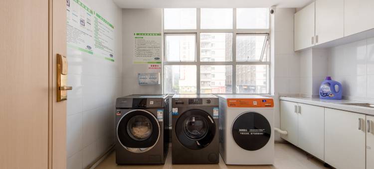 维也纳3好酒店(深圳观澜富士康章阁店)图片