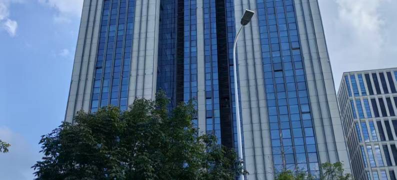 湖心岛·观湖酒店(郑州龙子湖地铁站店)图片