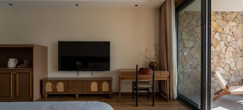 宝鹤山庄BAOHE · 湖景私汤度假酒店图片