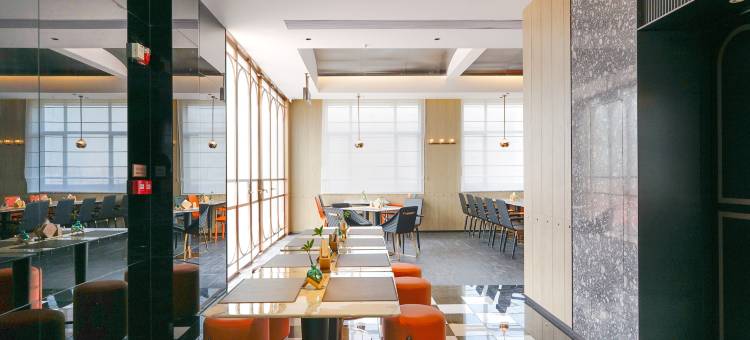 广州白云站新市墟地铁站骑士物语酒店图片