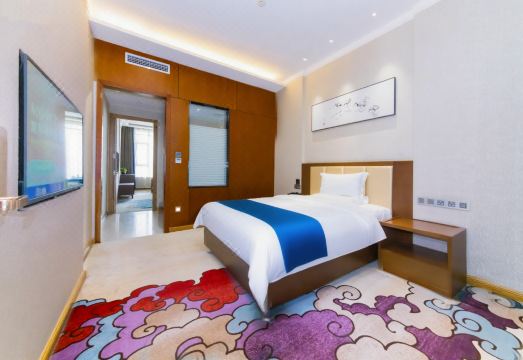 Taihao HotelHotel Overview