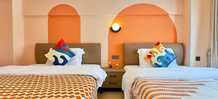 寻光轻奢·投影公寓(南宁龙湖青秀天街店)图片