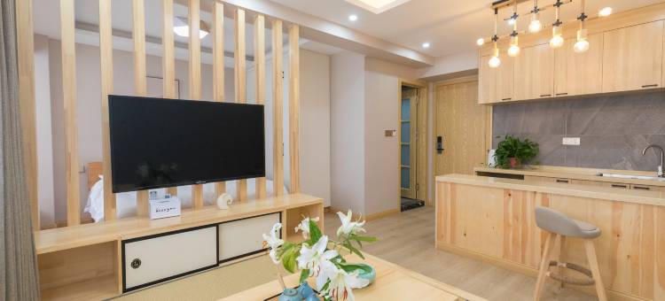 尚品精选酒店(丹东火车站鸭绿江断桥店)图片