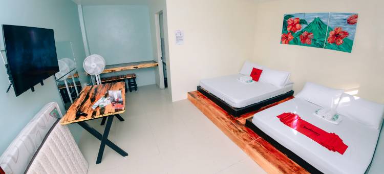 RedDoorz near Mariners Legazpi图片