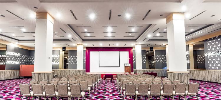 巴生港港景水晶皇冠酒店(Crystal Crown Hotel Harbour View, Port Klang)图片