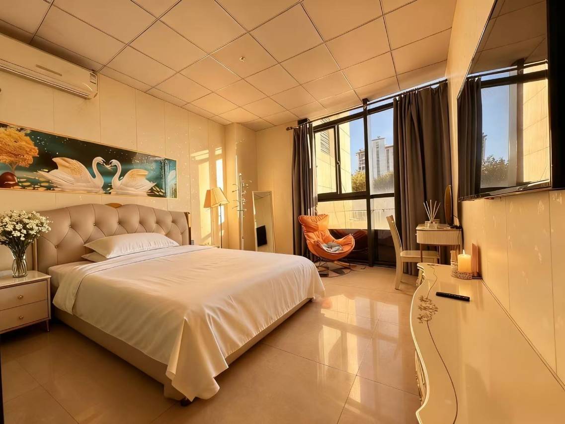 昆山玫瑰园·宾馆(张浦镇玫瑰苑购物广场店)