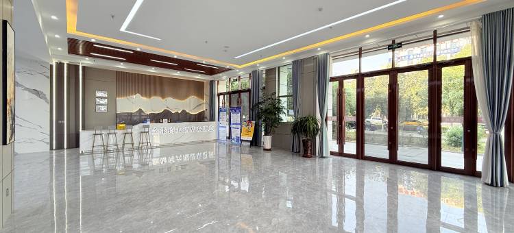 金港湾大酒店(武威红星时代广场店)图片