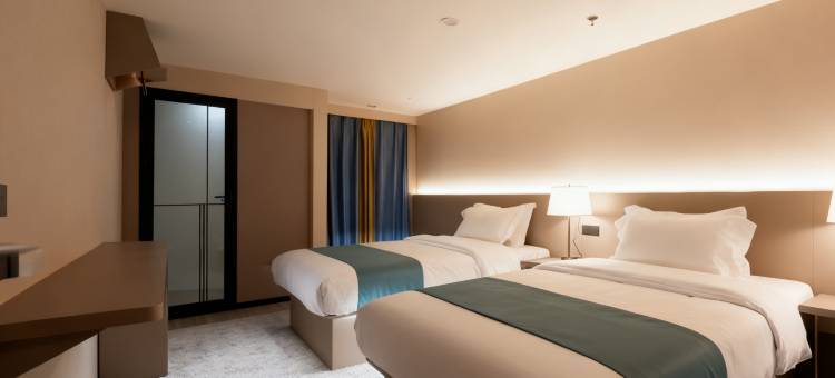 客欢酒店(南宁江南客运站金象大道地铁站店)图片