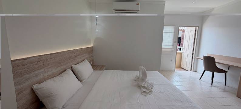 芭东海滩七加美宿(Beds Patong)图片