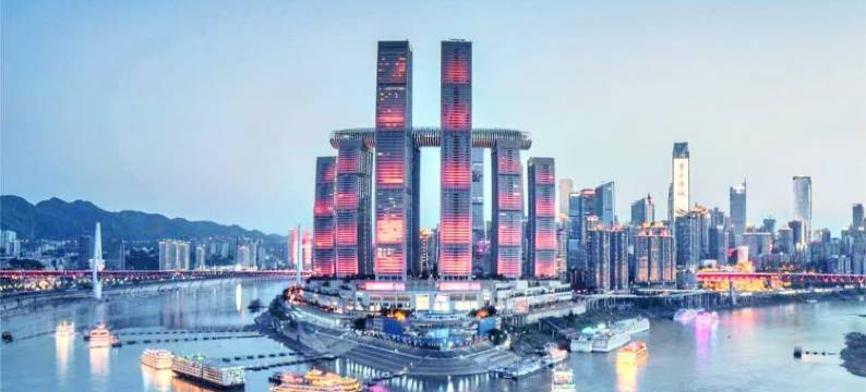 半岛御景高空酒店(解放碑店)图片