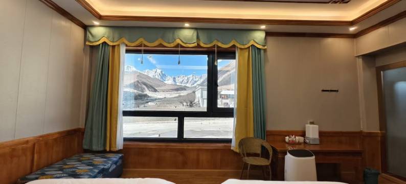 洛扎白玛林央金家庭旅馆图片
