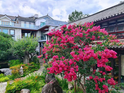 栖隐漫间隐奢度假酒店(大理古城南门店)