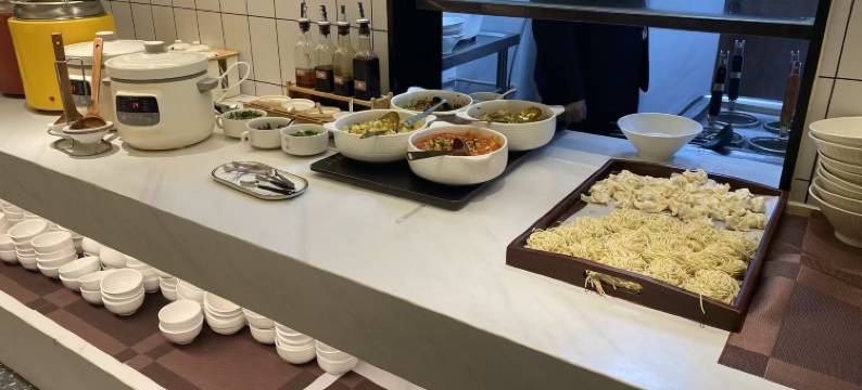 咖居酒店(西安钟楼地铁站回民街店)图片