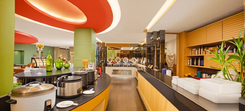 珠海城市中心酒店(珠海渔女爱情邮局情侣路海滨泳场店)图片