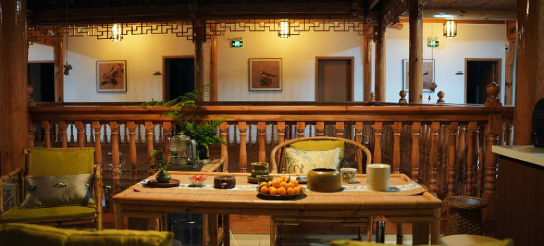 阳光民宿(杞麓湖湿地公园店)图片