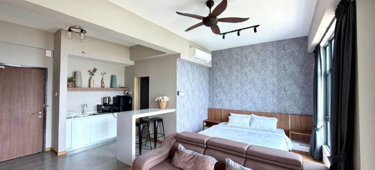 Gotcha Imperium Residence, Spacious Studio Room I Fits Couple, Friends & Family 4-5pax图片