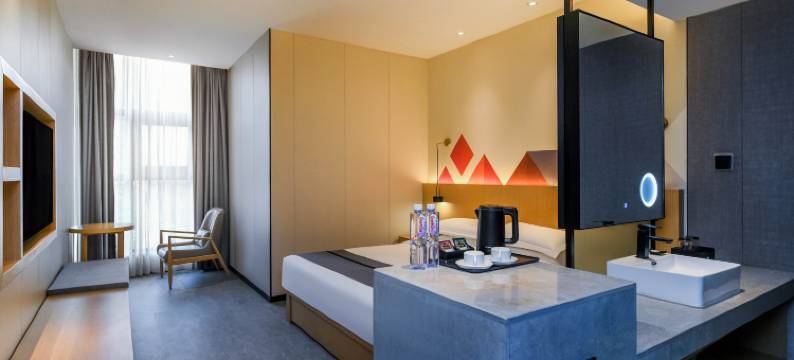 柏曼酒店(重庆解放碑洪崖洞店)图片