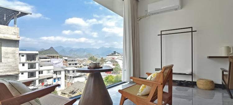 月之云民宿(兴坪古镇二十元背景风景区店)图片