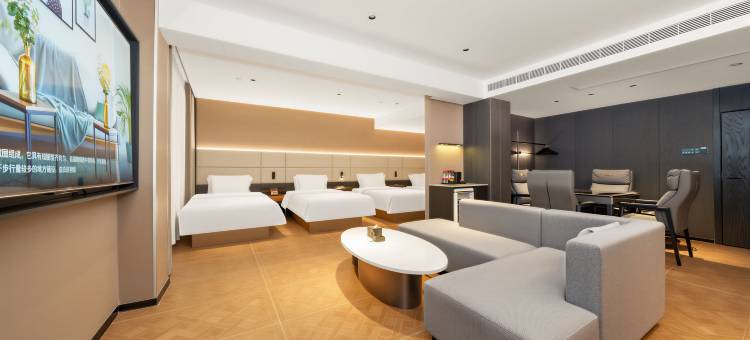 万象电竞酒店(濮阳体育场店)图片