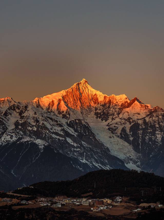 德钦既下山·梅里SUNYATA图片