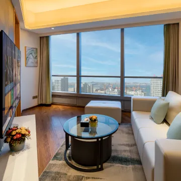 VANS梵石云境海景酒店(中山广场富丽华国际店)图片