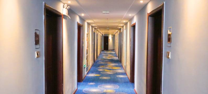 星野酒店(镇北堡西部影城看见贺兰演艺小镇店)图片