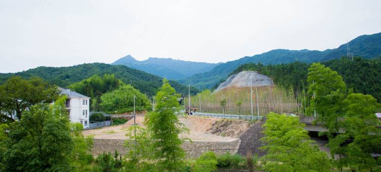 山居小舍(葛仙山风景区店)图片