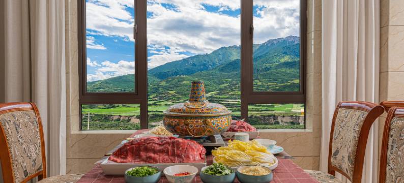 松潘东格尔国际度假酒店图片