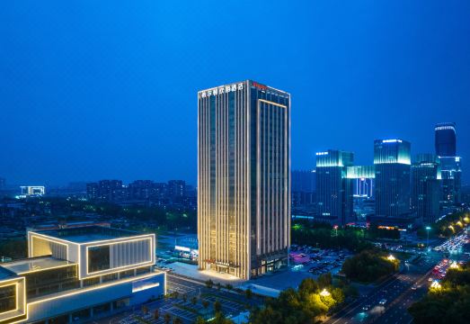 东营希尔顿欢朋酒店外景图