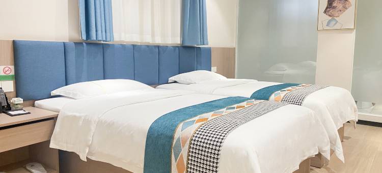 致馨栀子花开酒店(北湖路万达店)图片